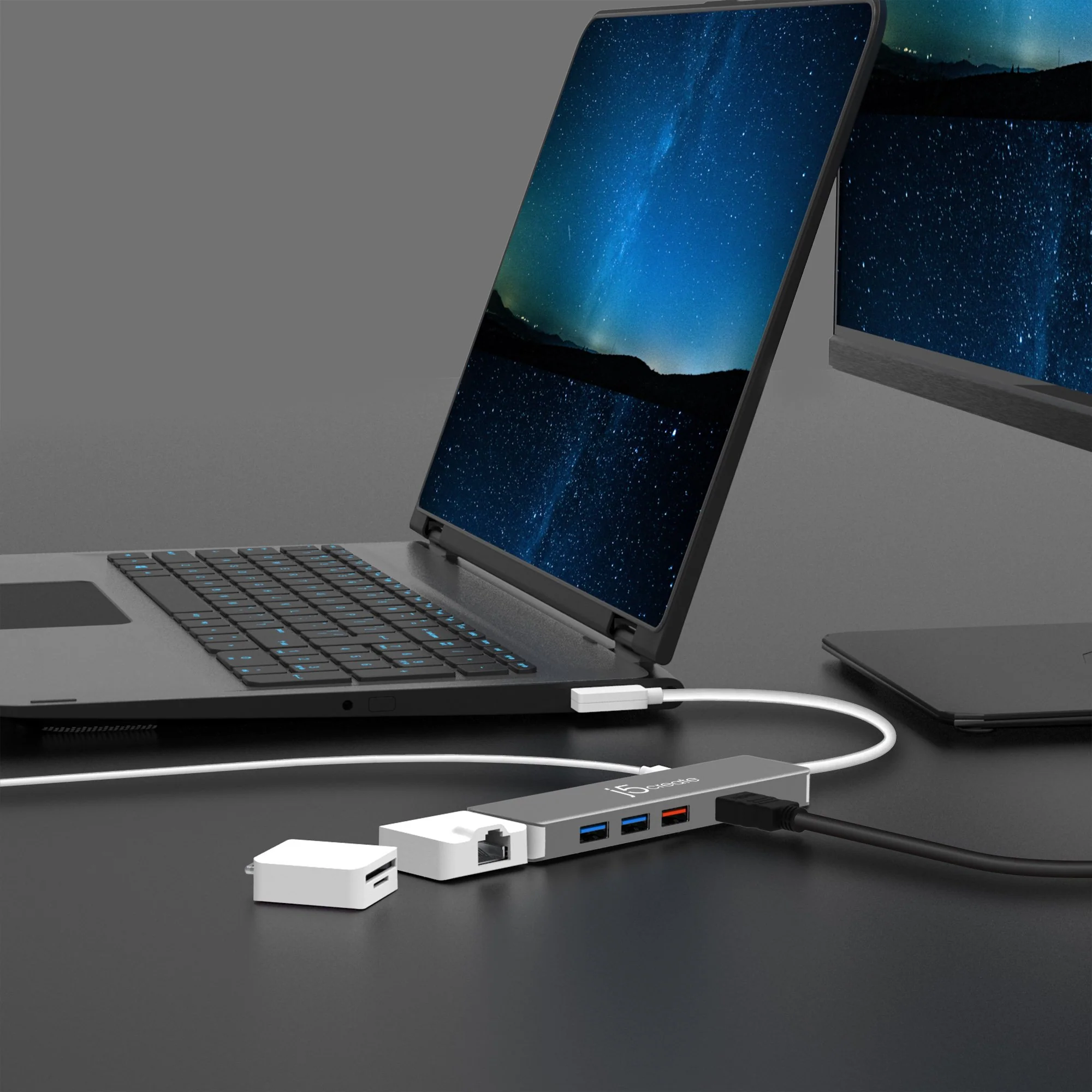 JCD375 USB-C™ Modular Multi-Adapter with 2 Kits - Image 7